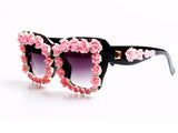 Brand Designer 2017 Sunglasses Women Red Flower Baroque Style Luxury Sunglasses For Ladies Beach Summer Eyewear