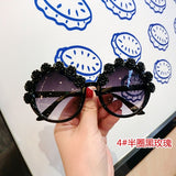 18 design Summer Sunglasses Women Sweet Flower with Rhinestone Round Sun glasses Vintage Retro Glasses For Beach Ladies Shades