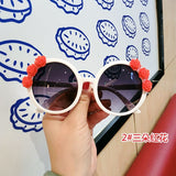 18 design Summer Sunglasses Women Sweet Flower with Rhinestone Round Sun glasses Vintage Retro Glasses For Beach Ladies Shades