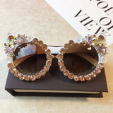 Brand Design Handmade Rhinestone Cat Eye Sunglasses Fashion Glasses Women Flower with Pearl Round Vintage Sunglasses Beach Party
