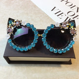 Brand Design Handmade Rhinestone Cat Eye Sunglasses Fashion Glasses Women Flower with Pearl Round Vintage Sunglasses Beach Party